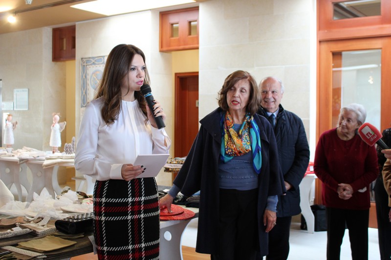 Le Bazar annuel de St Vincent de Paul Cornet Chehwan